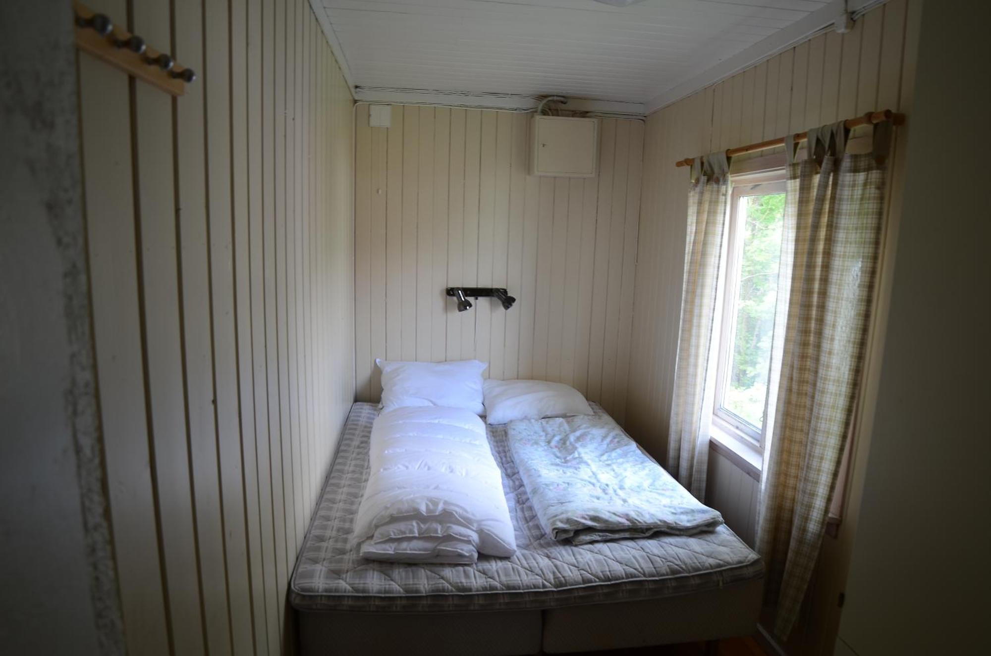 赛尔尤尔 Garvikstrondi Camping酒店 客房 照片